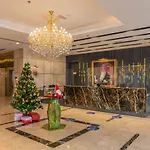 Royal Crown Hotel