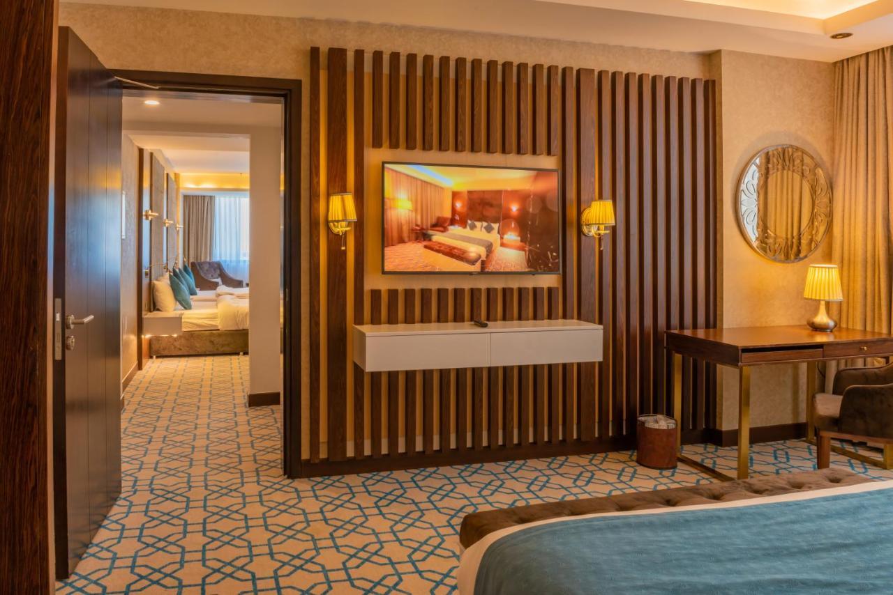 Royal Crown Hotel Masqat