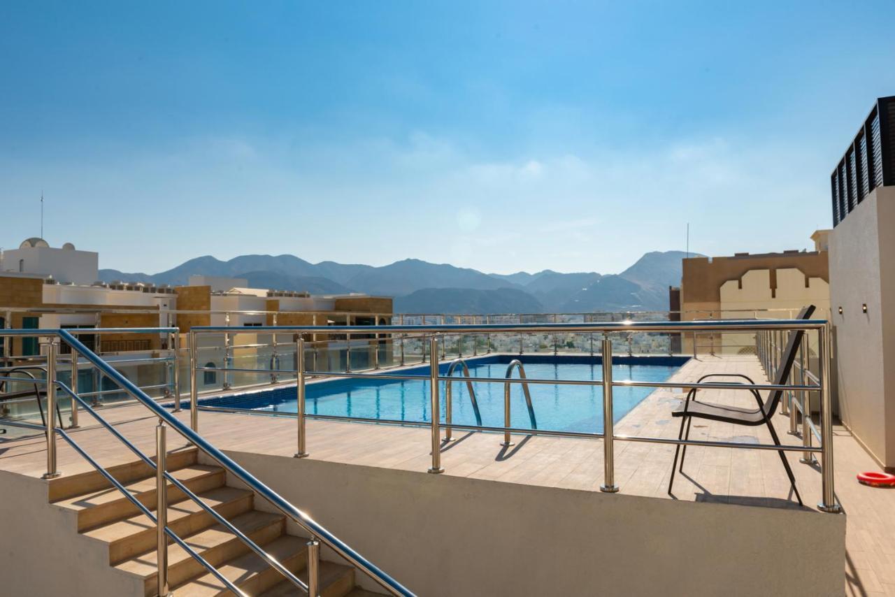 Hotel Royal Crown