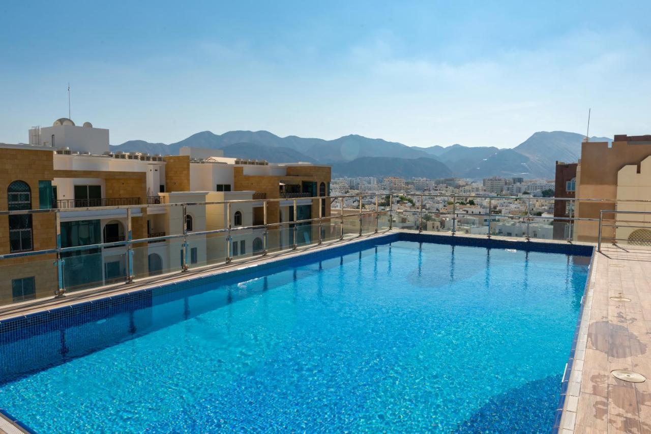 Hotel Royal Crown Mascate